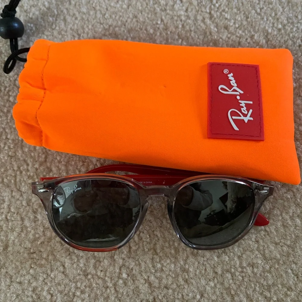 Ray-Ban Junior sunglasses